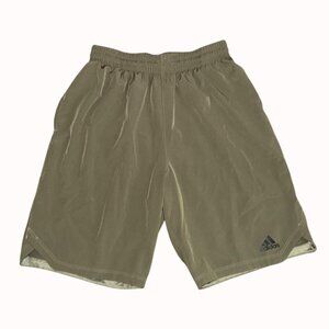 Adidas Mens Olive Green Shorts Logo Size M Vented Sides Lightweight Active Wear